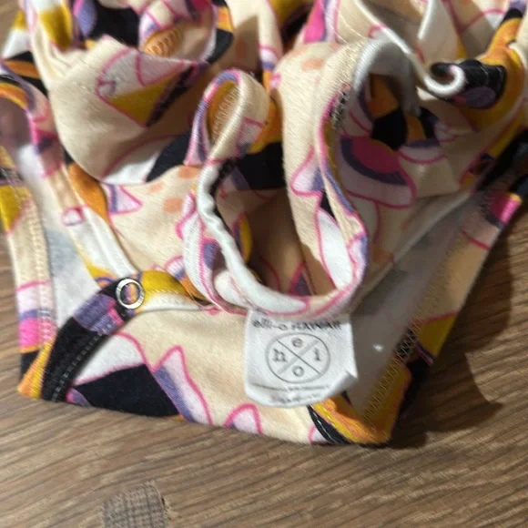 Humuhumunukunukuapua’a print onesie bodysuit - Elli-O-Hawaii 3-6 mo bamboo - Picture 2 of 3